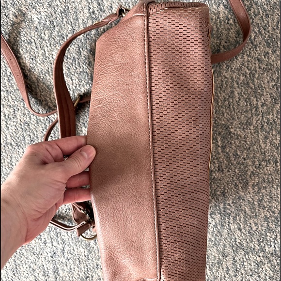 Billabong Purse - Picture 2 of 3